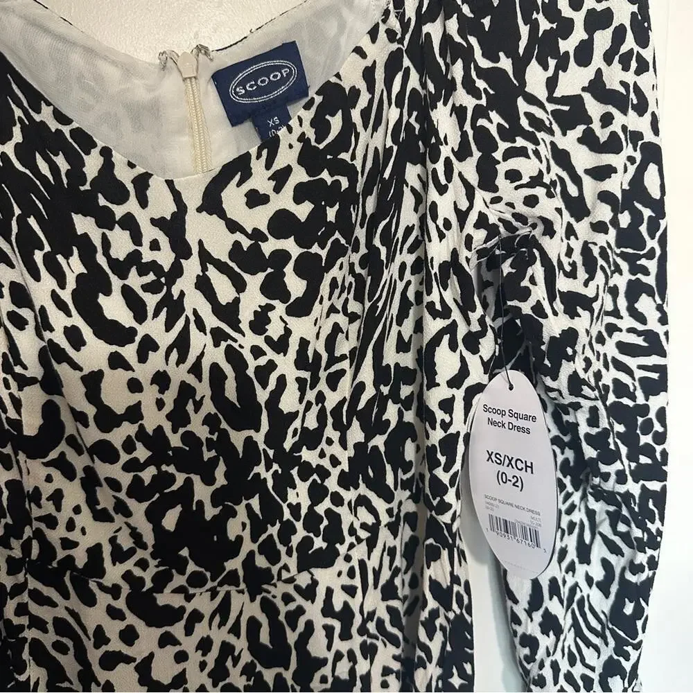 NWT Scoop Women’s Square Neck Dress Animal Print‎ Size: XS